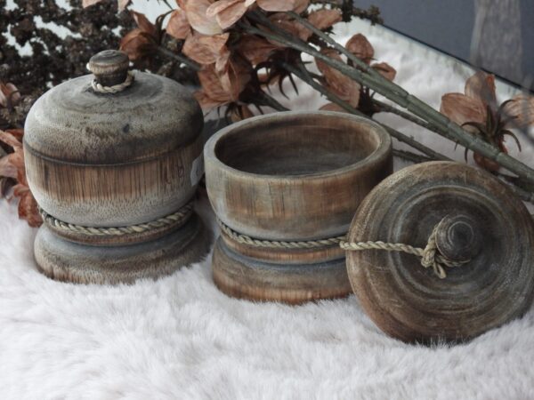 Potje met deksel hout 9,5 x Ø8 cm