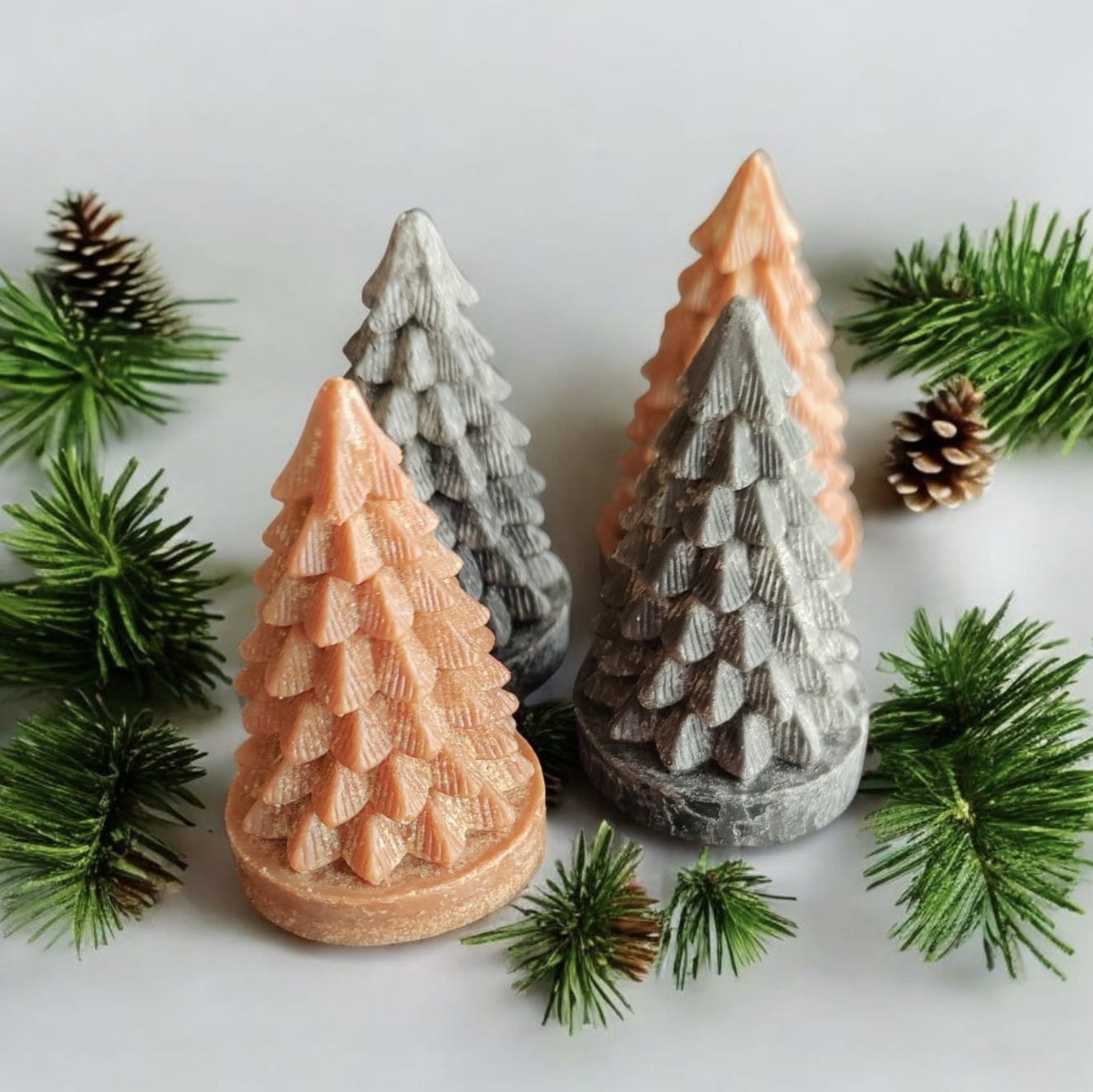 Geurfiguur Kerstboom - Vier varianten in diverse formaten en geuren