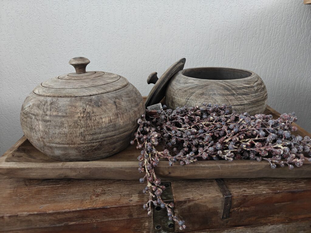 Houten Nepalese Pot met deksel - laag