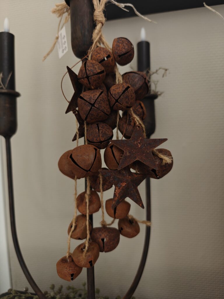Metalen Hanger met Bellen en Sterren - Roest